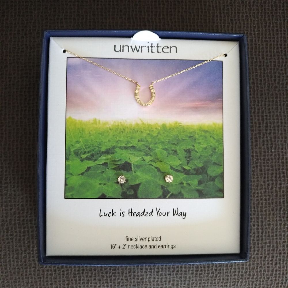Unwritten "Luck🍀is Headed Your Way" Jewelry Set